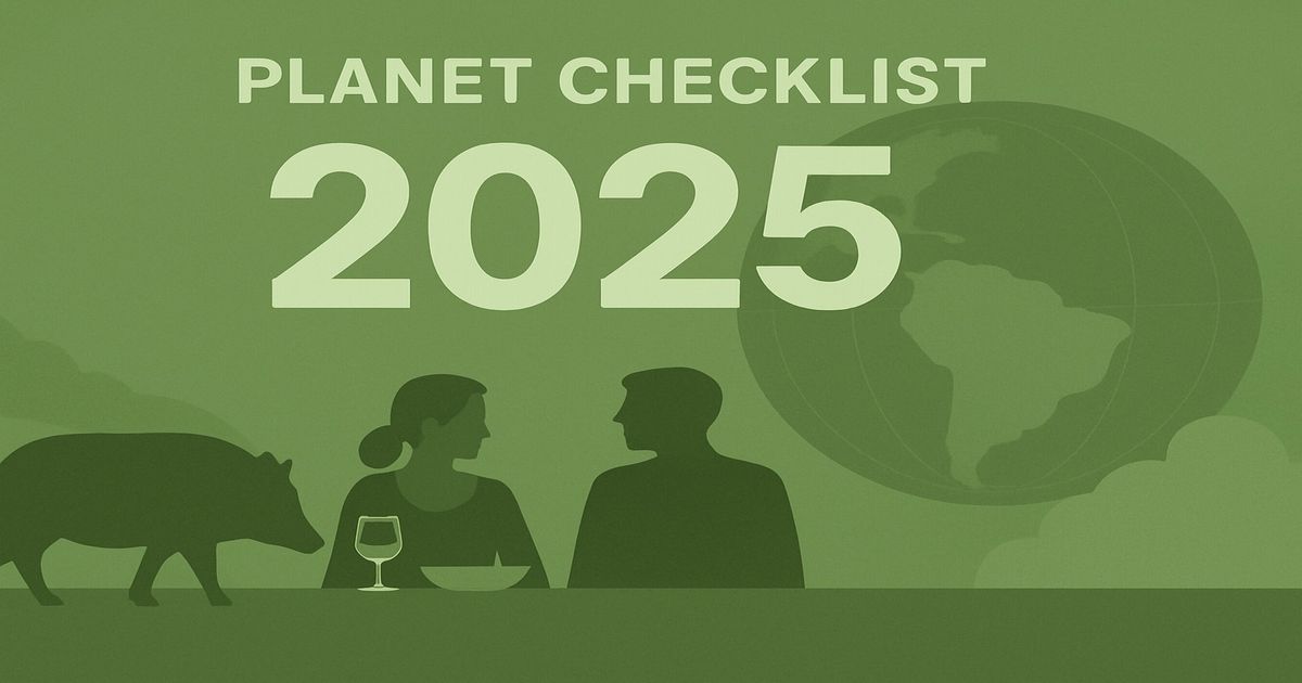 2025年を象徴する地球儀と猪のシルエットのビジュアルイメージ
