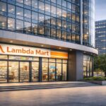創業140年の五十嵐建設が破産!負債2億2349万円の衝撃 オフィスビル1階に入るコンビニ「Lambda Mart」の外観